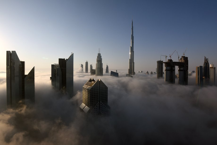 Burj Khalifa mierzy 828 metrów wysokości