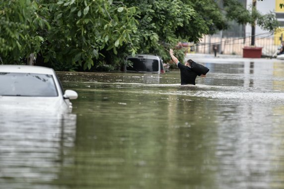 Jałta i Kercz podtopione po ulewach