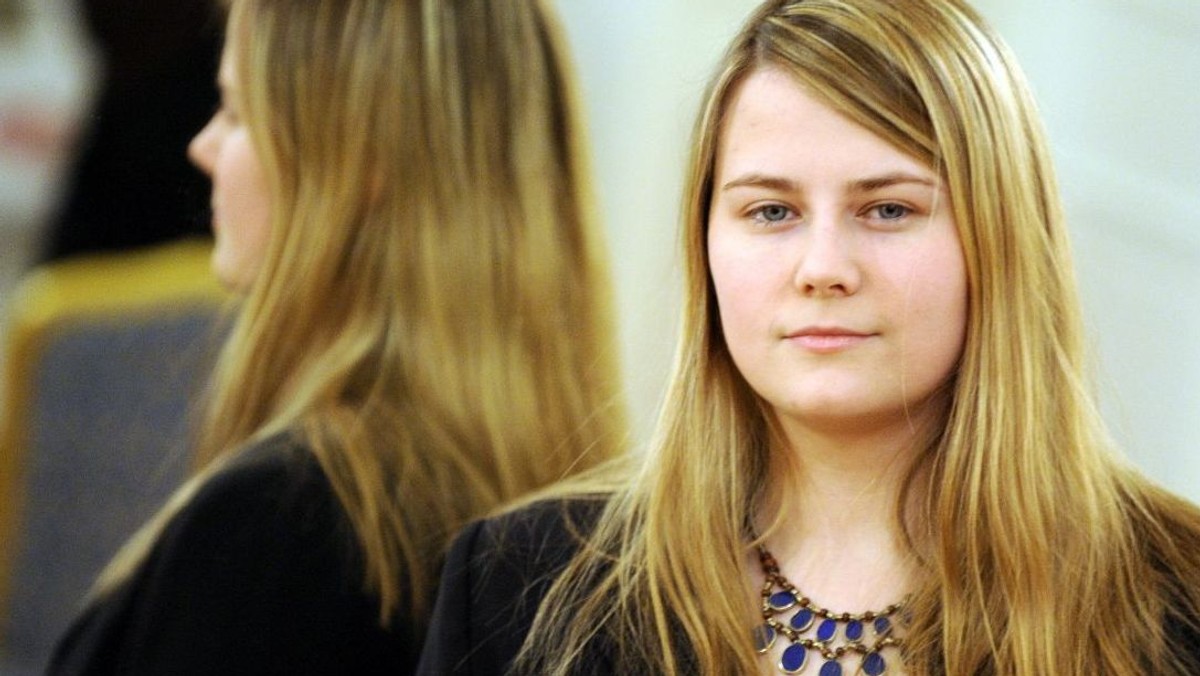 Natascha Kampusch, porwana w wieku 10 lat i więziona przez osiem lat w piwnicy austriacka dziewczyna napisała autobiografię, w której ujawnia całą prawdę o swojej przerażającej gehennie.