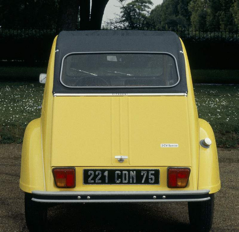 Citroën: sześćdziesięciolecie modelu 2 CV i inne jubileusze...