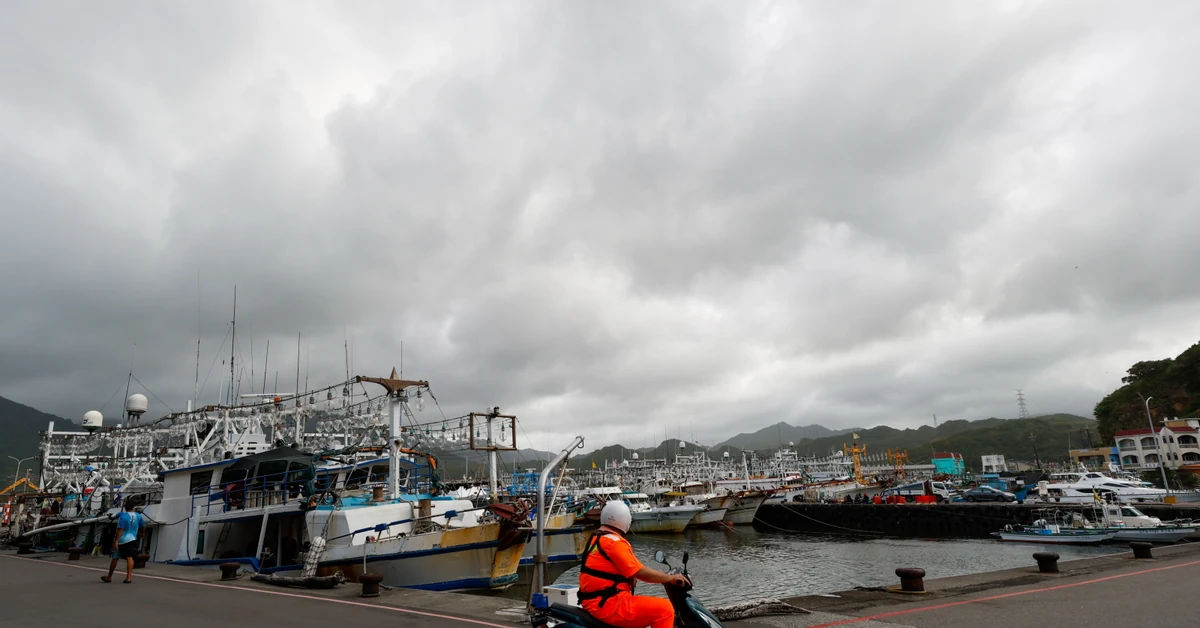Nadciąga supertajfun Ragasa. Rozpoczęła się masowe ewakuacje