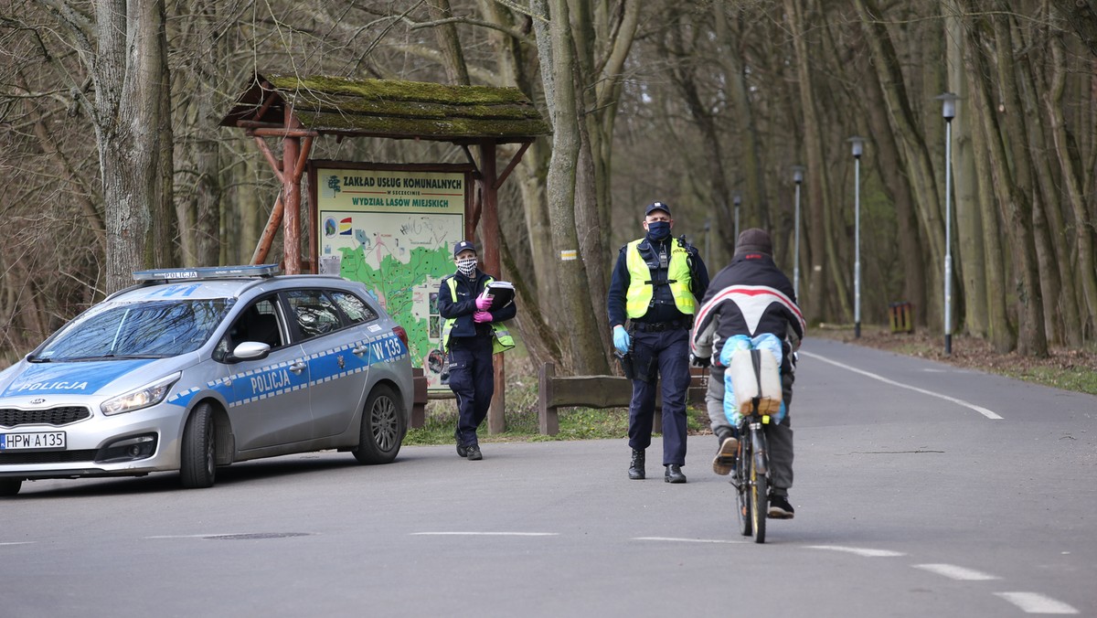 Koronawirus w Polsce. Nowe zasady ograniczeń. Do lasu bez maseczki