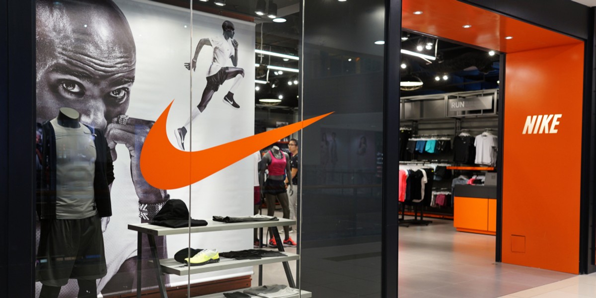 Nike też zapowiada masowe zwolnienia. Kilkaset osób straci pracę