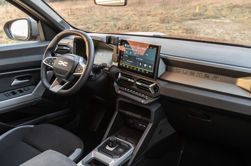 Dacia Duster hybrid 155