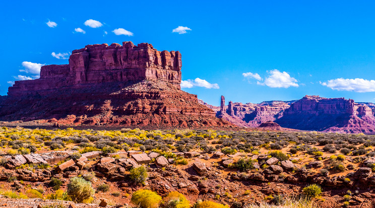 A híres nevadai Red Rock Canyon közkedvelt célpontja a turistáknak és a sziklamászóknak / Fotó: Shutterstock