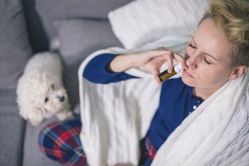 Koronavírus elleni orrspray: eljárás indult a forgalmazó ellen