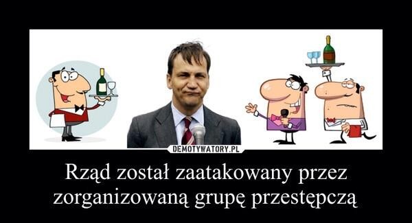 Internauci śmieją się z "afery taśmowej" i słów Radosława Sikorskiego