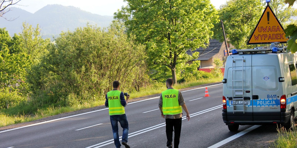 Tragiczny wypadek koło Nowej Wsi Lęborskiej. Nie żyją dwie osoby