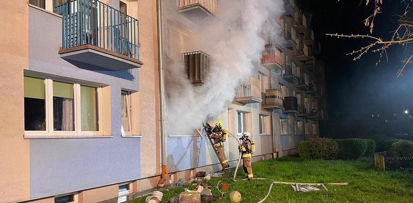 Dramatyczna noc w Kętrzynie. Wybuch, a potem pożar. Jest ofiara