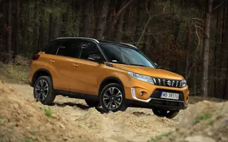 Suzuki Vitara 1.4 BoosterJet Hybrid — prosta, ale kompletna