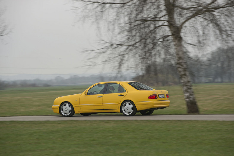 Mercedes W210 E50 AMG - jeśli okular to tylko taki!