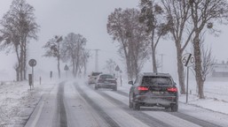 śnieżna zima uczepiła się polski. wkrótce znów zaatakuje. tego dnia czeka nas kulminacja. najnowsza prognoza pogody imgw