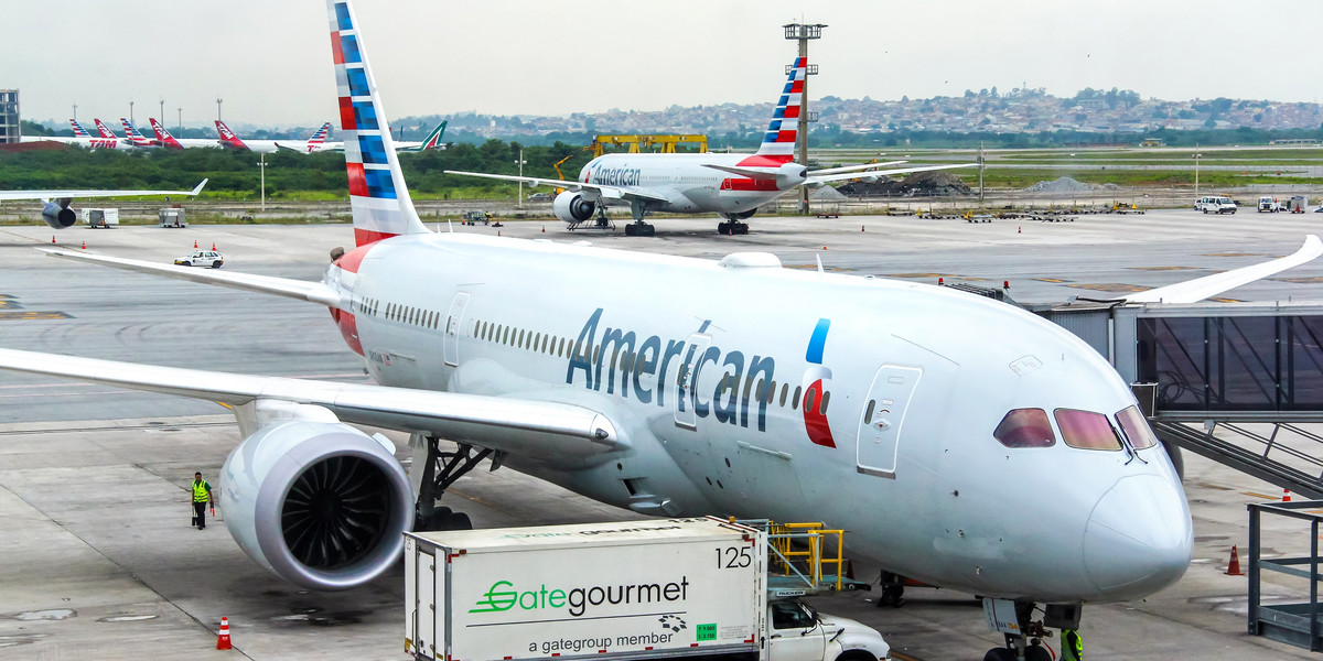 Samolot American Airlines musiał zawrócić na lotnisko w Miami.
