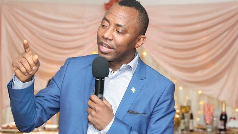 Omoyele Sowore was arrested on Saturday morning by security agents believed to be DSS personnel. (SaharaReporters)