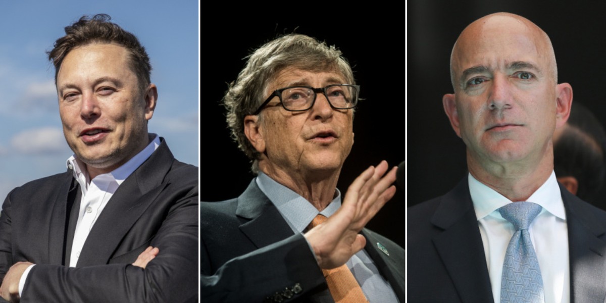 W trakcie wywiadu udzielonego Jamesowi Cordenowi Bill Gates drwił z kosmicznego wyścigu miliarderów.