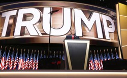 Ostre przemówienie Trumpa: America First, "nie" dla imigrantów, wypowiedzenie umów o wolnym handlu...