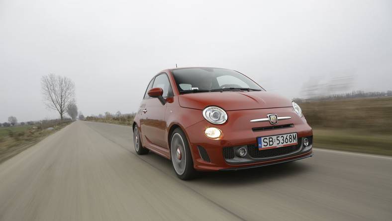 Abarth 595 Turismo - Kochaj albo rzuć | Test | Opinie