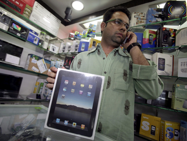iPad w nieoficjalnej sprzedaży w sklepie w Indiach