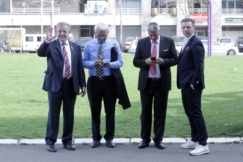 Dragomir Karić i Simon de Karić