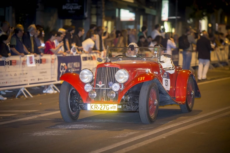 Aston Martin 15/98 Perlage Teamu na trasie Mille Miglia