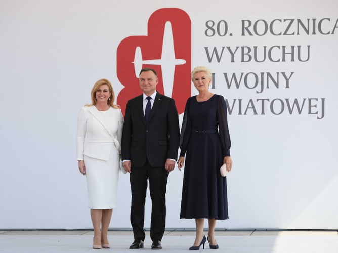 Andrzej Duda i Agata Kornhauser-Duda oraz Kolinda Grabar-Kitarovic