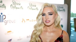 Derpienski poleciała z Rubikiem. Potem się po nim przejechała. "0 klasy, gwiazdorzenie”