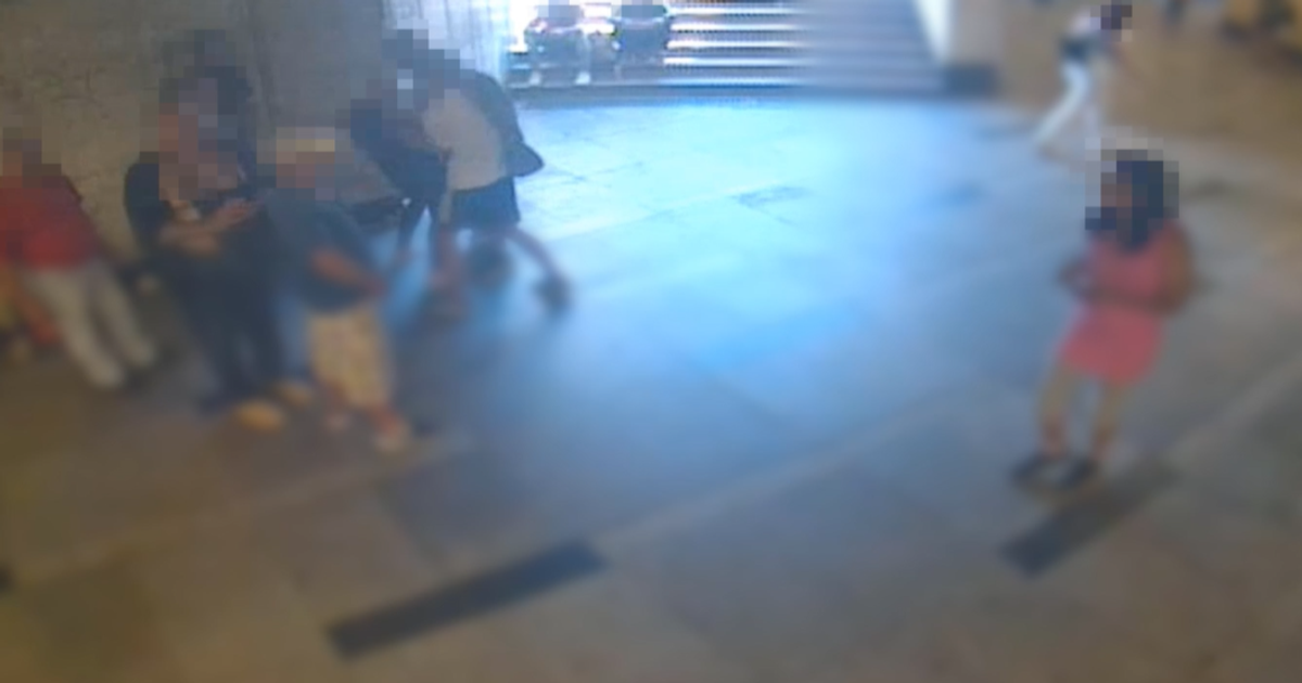 Brutális verekedést rögzített a kamera a Blaha Lujza téri aluljáróban 🔞