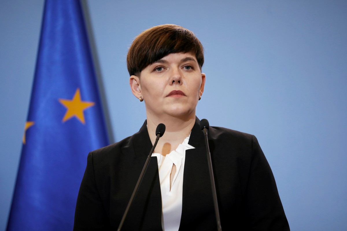 16.12.2019 Warszawa , aleje Ujazdowskie 1/3 , KPRM . Pprzewodniczaca Rady Rodziny Dorota Bojemska podczas konferencji prasowej po posiedzeniu rady . Fot. Maciek Jazwiecki / Agencja Gazeta