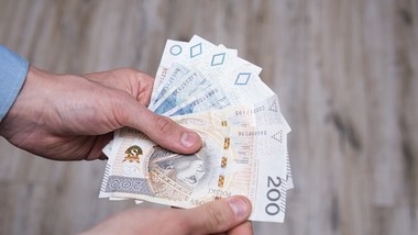 premia okolicznościowa nie jest wliczana do kosztów płacy