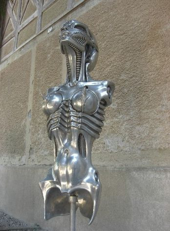 Rzeźba H.R. Gigera