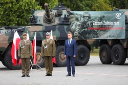 Polski generał odwołany z NATO. Został oskarżony o rasizm i homofobię