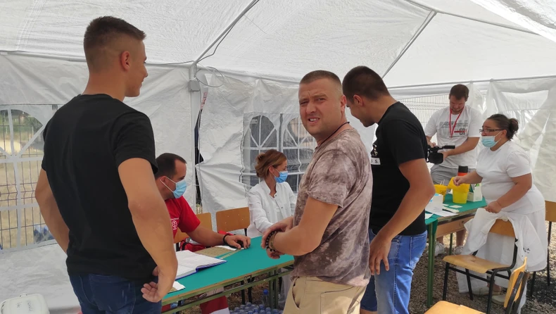 Ekipa iz Zubinog potoka na testiranju pre ulaska u Guču 