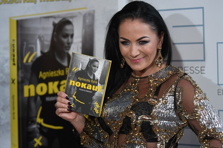 Modowy nokaut Agnieszki Rylik. Co ona na siebie włożyła?