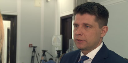 Petru ma problemy ze zdrowiem. Przed nim trudna decyzja