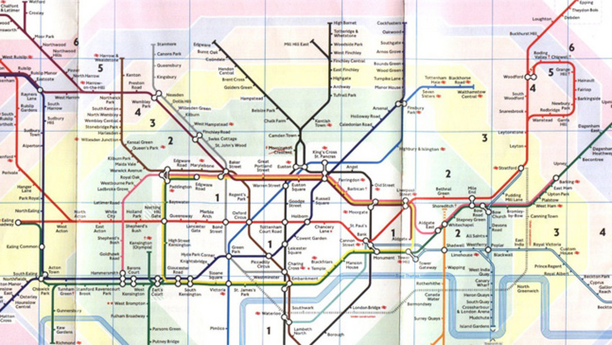 W londyńskim metrze umieszczono wiersze Czesława Miłosza, Zbigniewa Herberta i Adama Zagajewskiego. Wybrano trzy dzieła najlepiej oddające charakter twórczości artystów.
Dowiedz się więcej o sposobach promocji Polski!