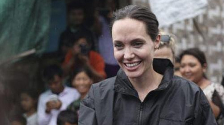 Angelina Jolie emberi jogokért harcol Ázsiában