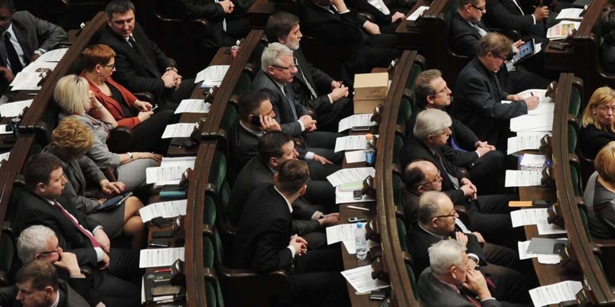 Na cholerę im te iPady! I tak produkują tonę papieru