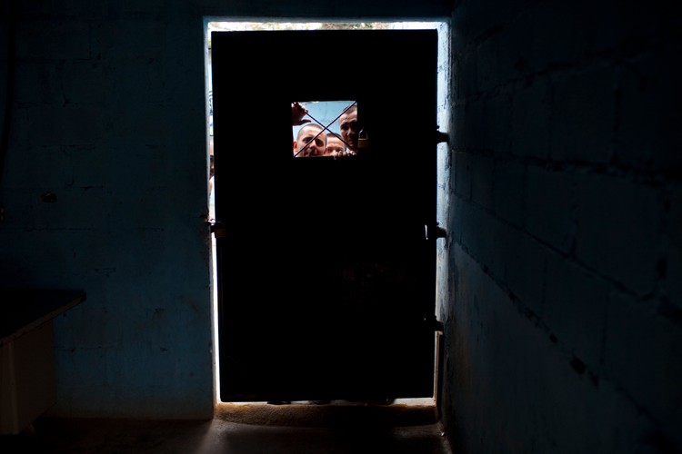 Ponure więzienie w San Pedro Sula