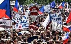 Masowe protesty w Pradze. Niemiecka prasa: Premier Czech powinien zrezygnować z funkcji publicznych