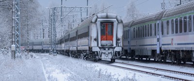 Paraliż na kolei. Wstrzymane pociągi między głównymi miastami. To efekt oblodzenia sieci