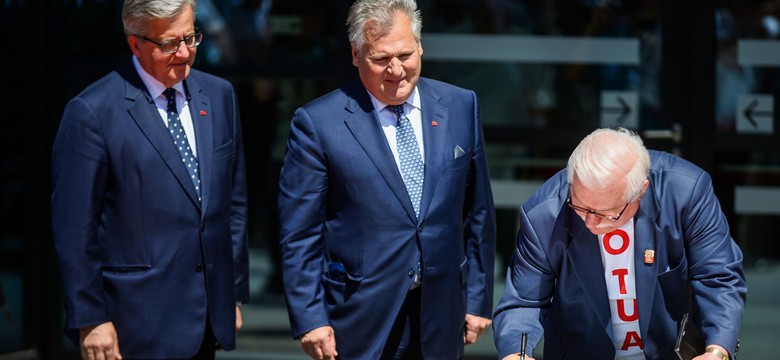 Byli prezydenci i Krystyna Janda piszą do opozycji ws. wyborów: Demokracja albo dyktatura