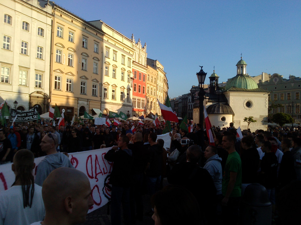 Tłumy w Krakowie domagały się dymisji rządu Tuska