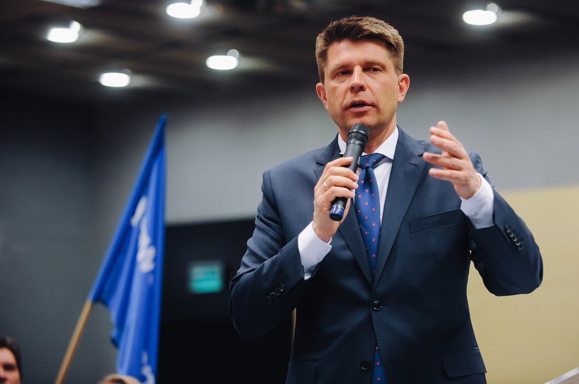 Petru odejdzie z polityki? Deklaracja lider partii Teraz!