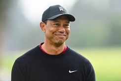 Kije golfowe Tigera Woodsa sprzedane za rekordową cenę