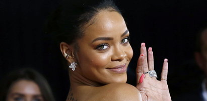 Rihanna wciąga kokainę?