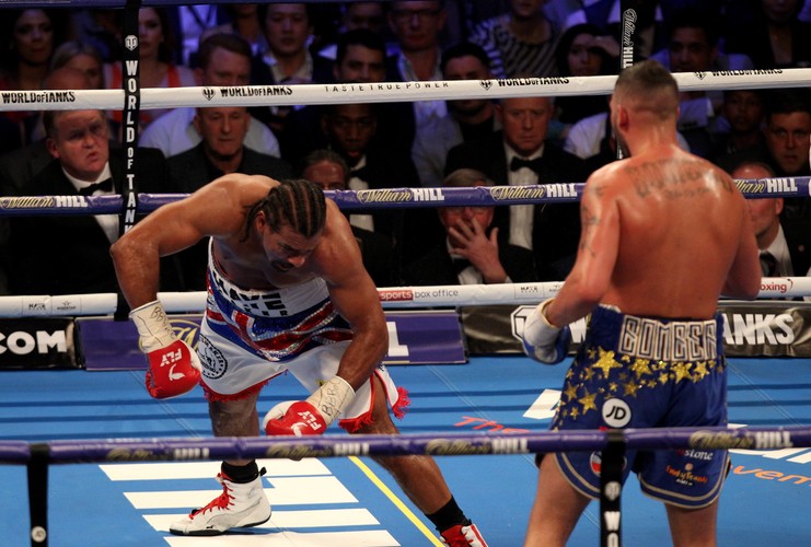 David Haye trzy razy leżał na deskach. Tony Bellew wygrał w piątej rundzie