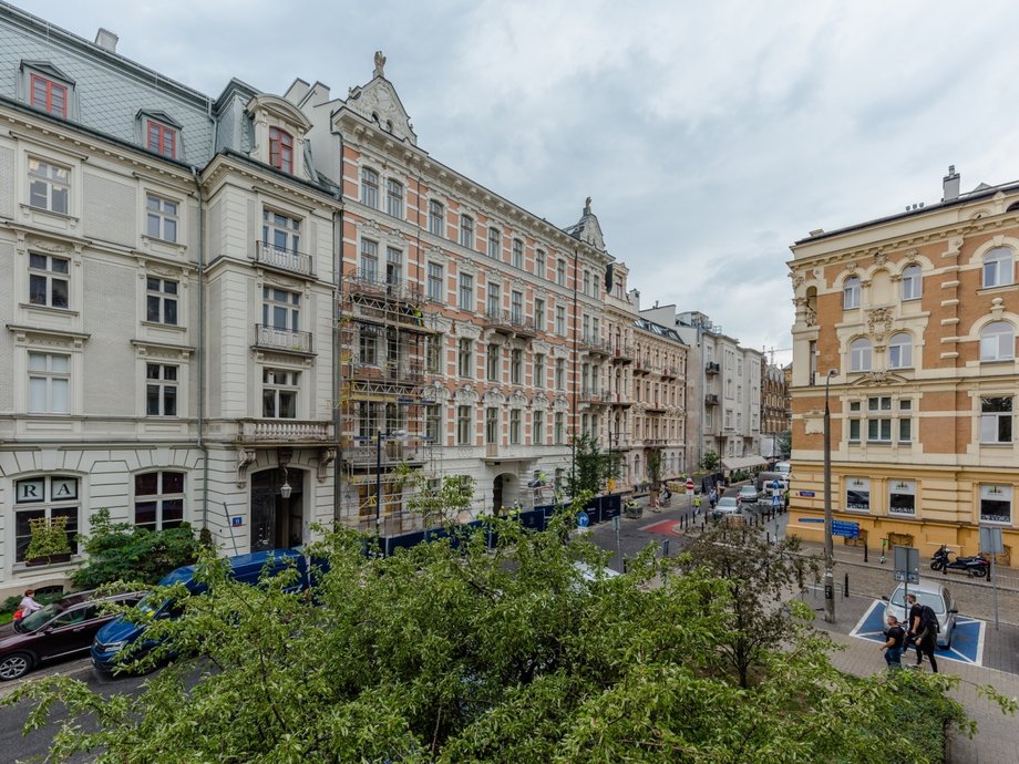 Widok na ulicę Foksal w Warszawie