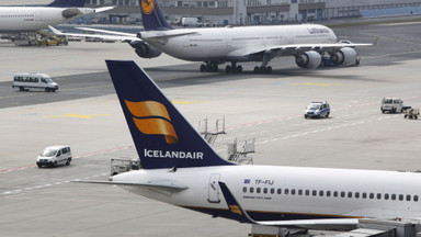 Islandia: obsługa samolotu związała niepokornego pasażera