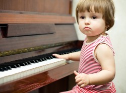 Muzyka w dzieciństwie pomaga na starość