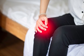 Mitől fáj a térdem? Nem csak sérülés, betegség is okozhatja